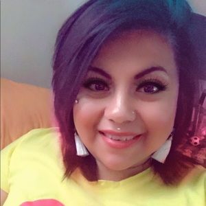 Meet your Posher, Fabiola